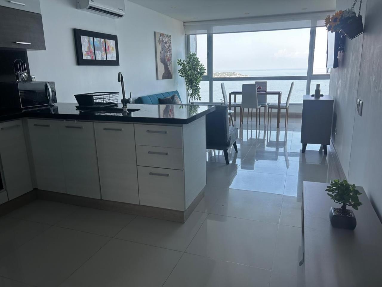Hermoso Vista Al Mar Palmetto Sunset-el Laguito Apartamento Cartagena